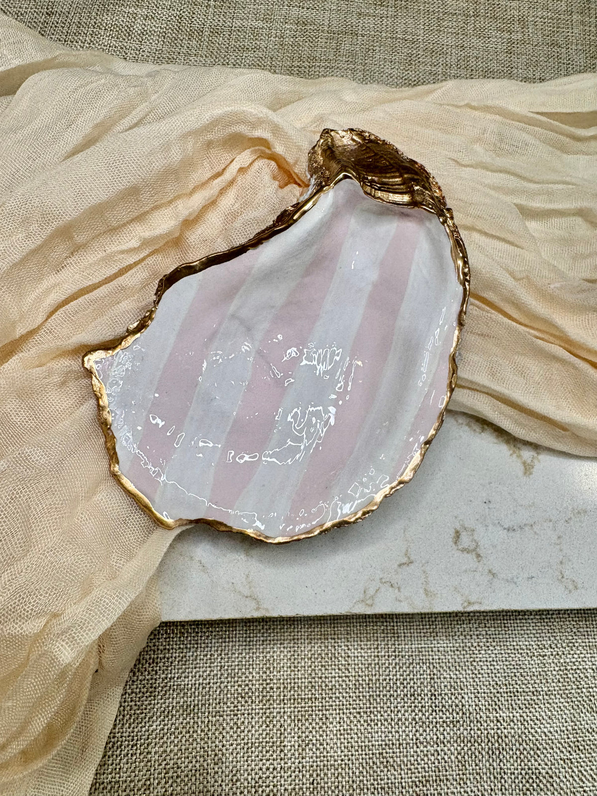 Cabana Blush | Oyster Shell Dice Dish
