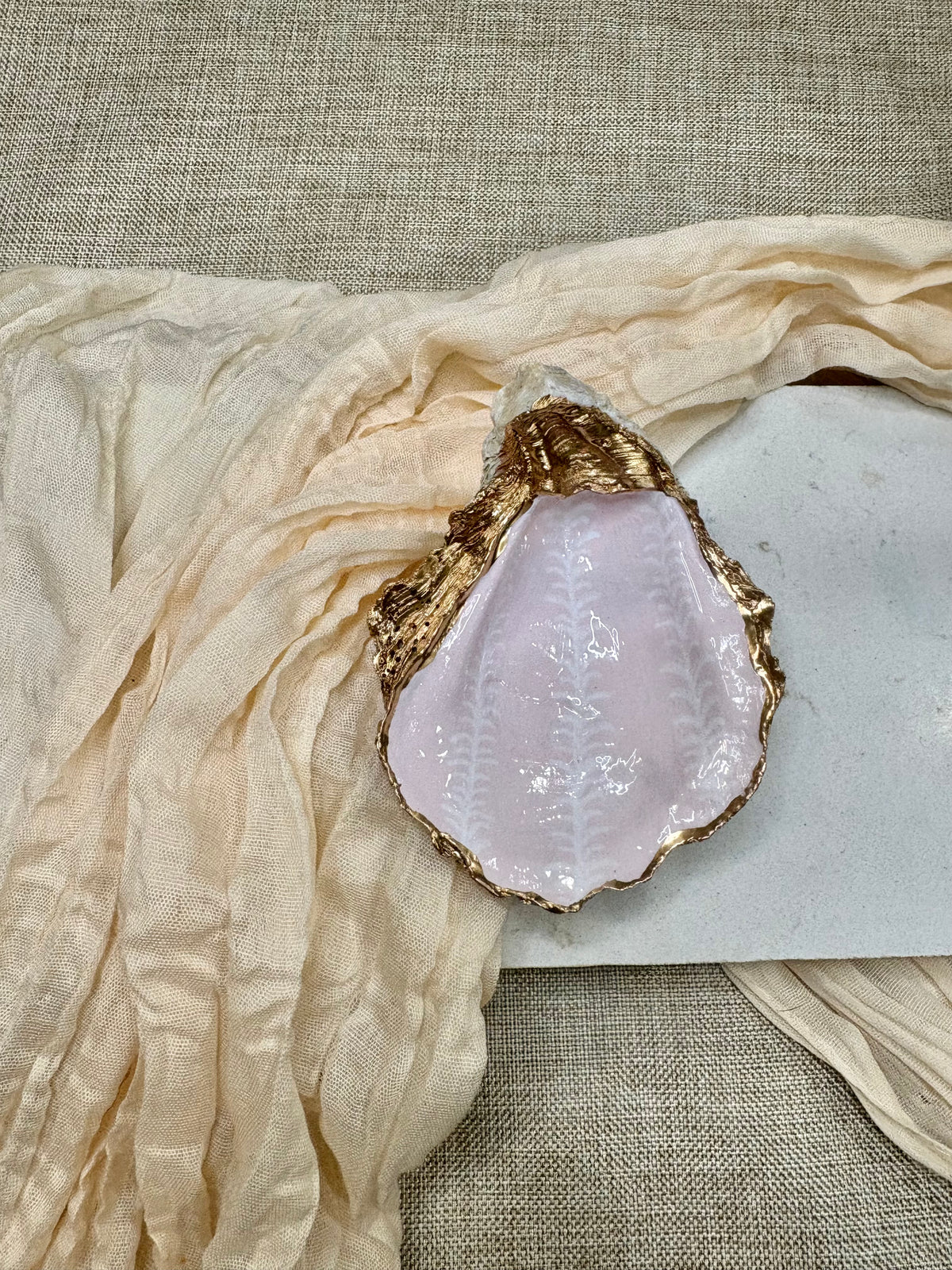 Palm Stripe Blush | Oyster Shell Dice Dish